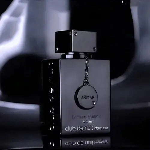 CLUB DE NUIT  / INTENSE MAN - La Bestia Negra