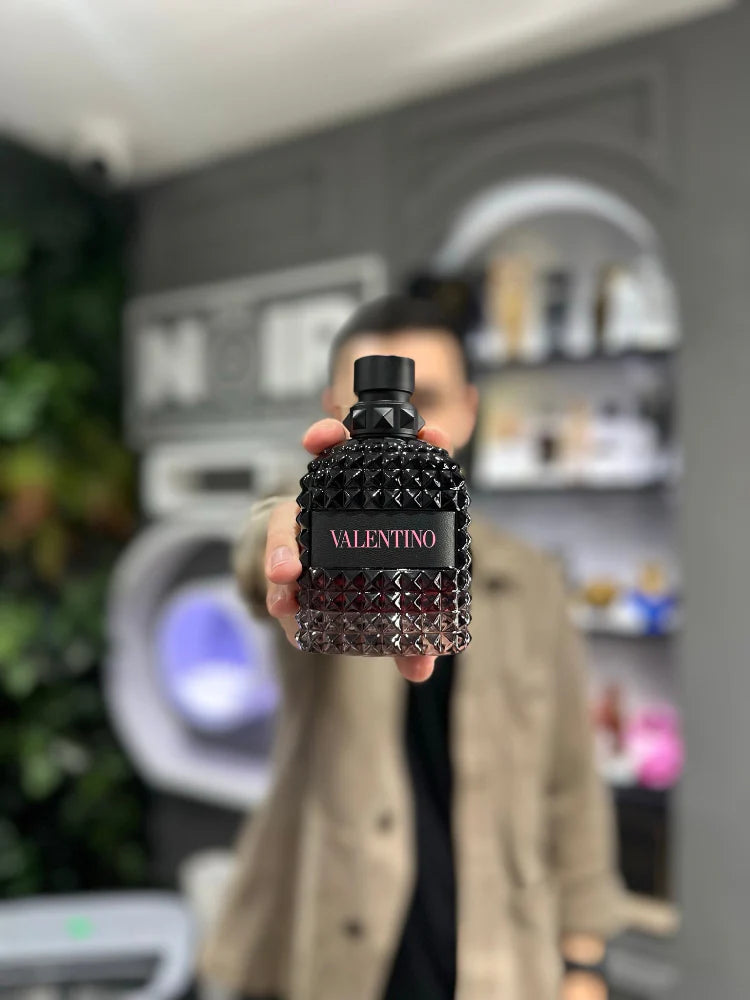 Valentino Uomo Born In Roma Intenso